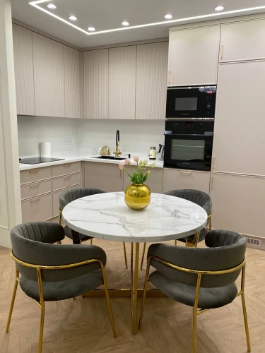 Стол обеденный Амали F-1374, 110х110х75 см, белый мрамор