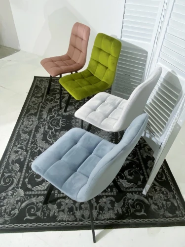 Стул CHILLI SQUARE BLUVEL-03 светло-серый, велюр / черный каркас М-City