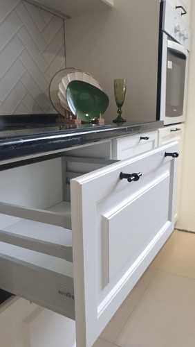 Модульная кухня Ницца Royal 1600 Blanco МДФ эмаль прямая