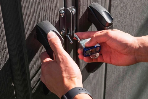 Сарай пластиковый WoodLook 8*10 NEW