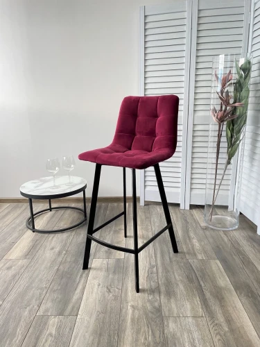 Полубарный стул CHILLI-QB SQUARE винный #16, велюр / черный каркас (H=66cm) М-City