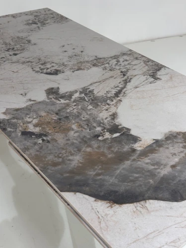 Стол ESMIR 180 GLOSS LUXURY PANDORA SOLID CERAMIC/орех, ®DISAUR