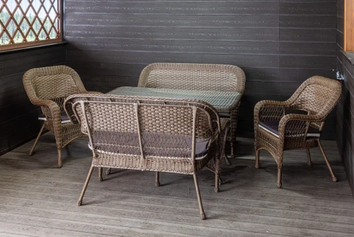 Обеденный комплект из искусственного ротанга Мэдисон(Madison) Family set с подушками на сидение