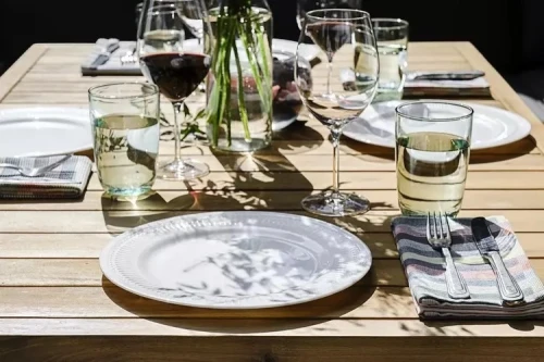 Кофейный стол из акации BOOKA  Joygarden