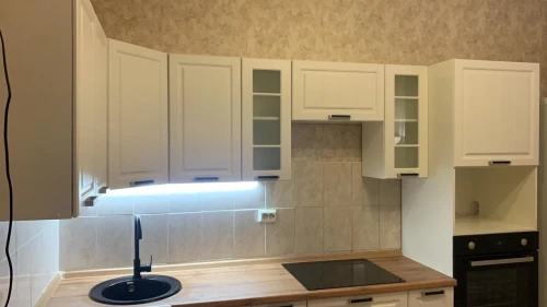 Угловая кухня Прага от Виват-мебель на заказ 2.8х1.85 м. по размерам заказчика