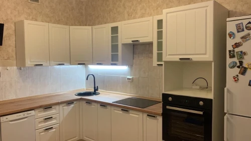 Угловая кухня Прага от Виват-мебель на заказ 2.8х1.85 м. по размерам заказчика