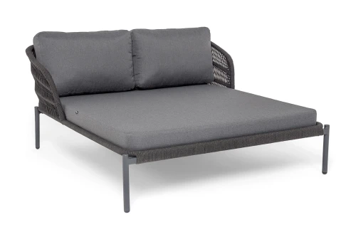 "Позитано" лежак плетеный из роупа, каркас алюминий темно-серый (RAL7024) муар, роуп темно-серый круглый, ткань темно-серая 027
