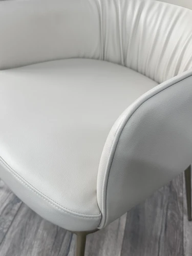 Стул BRUNO Milk Ti-02, PU / шампань, ®DISAUR