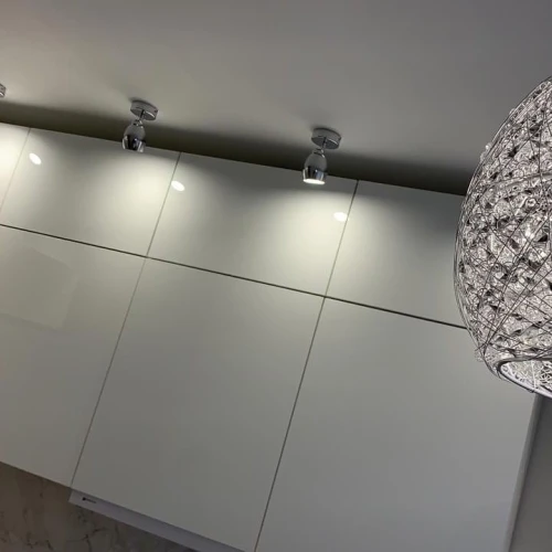 Угловая кухня Фьюжн на заказ 4.0х1.2 м. белый/Angel по размерам заказчика