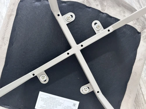 Стул CHILLI SQUARE G062-13 кварцевый, велюр/ латте каркас М-City