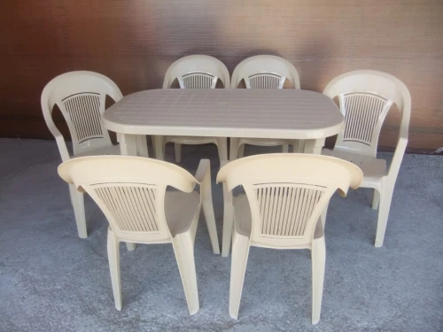 Комплект пластиковый мебели «Новара» (стол овальный 1400х800х720 + 6 кресел Элегант)