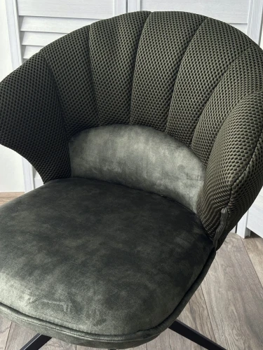 Стул ASTRA 360 град. поворот Зеленый Sonic 77 ткань / 7525-156 велюр / черный каркас, ®DISAUR