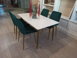 Обеденный комплект стол ФАВОРИТ “FAVORITE” белый + 4 зеленых стула СЕДИЯ “SEDIA”