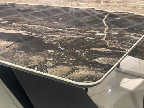 Стол DikLine SKY220 Керамика Amadeus/подстолье черное/опоры черные (2 уп.)