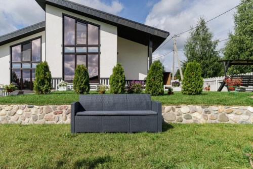 Трехместный диван LANA