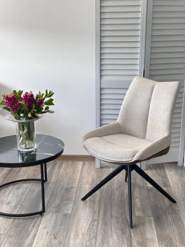 Стул OSKAR 360 град. поворот. KN01-05 Бежевый/ BZ1046-21 Коричневый/ Черный, ®DISAUR