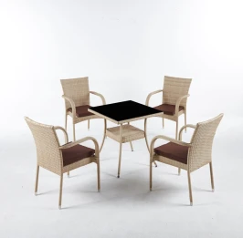 Комплект мебели из искусственного ротанга Вайнхейвен 80х80 + 4 кресла Милан Wood