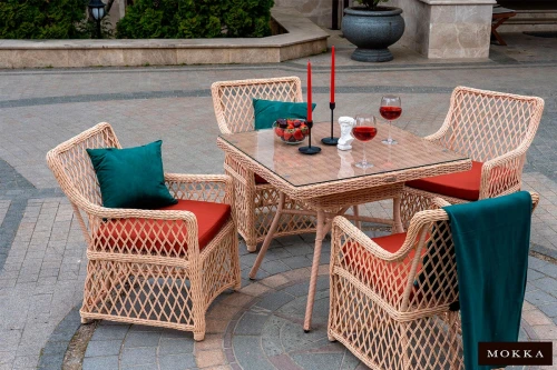 MOKKA VILLA ROSA стол обеденный квадратный