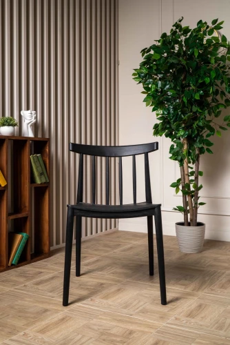 Пластиковый стул KAI черный