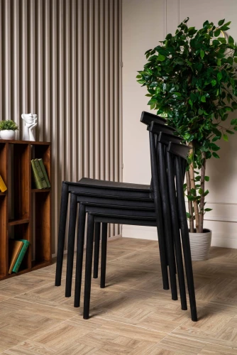 Пластиковый стул KAI черный