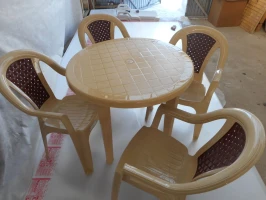 Комплект пластиковой мебели стол круглый «Ривьера» D900 мм + 4 кресла «Элен»