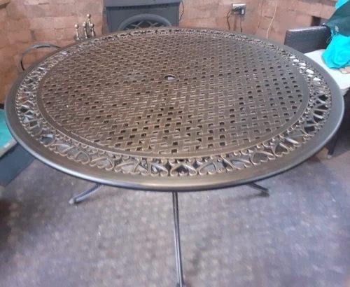 Круглый стол из литого алюминия Sardinia 137