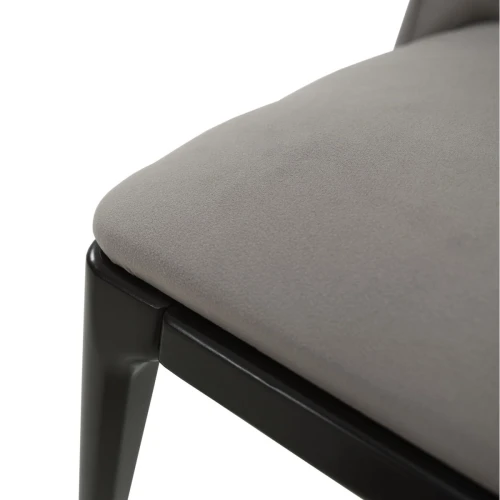 Стул «Плей», велюр Бренди мансун, каркас черный