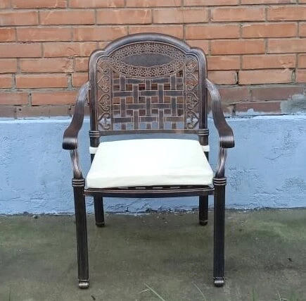 Металлическое кресло Gera из алюминия