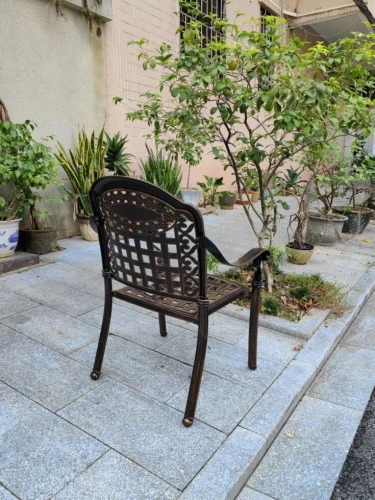 Разборное кресло Delhi из литого алюминия