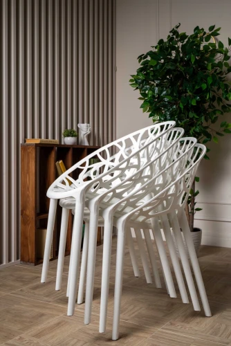 Пластиковый стул ARIA белый