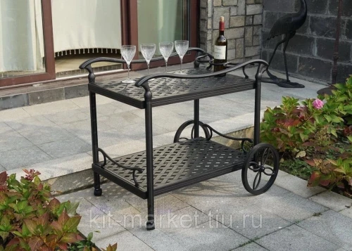 Сервировочный столик Latin из литого алюминия