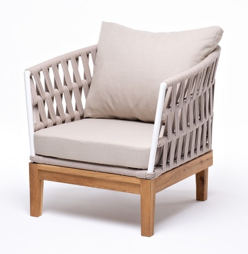 "Диего" кресло плетеное из роупа, основание дуб, каркас алюминий светло-серый (RAL7035) шагрень, роуп бежевый круглый, ткань бежевая 052