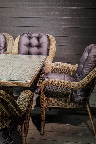 Обеденная группа из искусственного ротанга Кросс Мэдисон на 8 персон с подушками на сиденье и спинку
