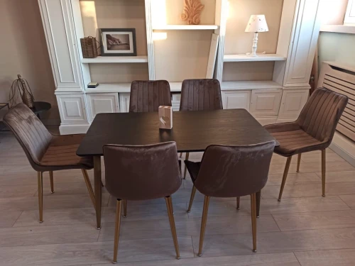 Обеденный комплект стол ФАВОРИТ “FAVORITE” черный + 6 коричневых стульев СЕДИЯ “SEDIA”