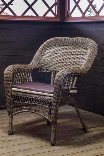 Кресло из искусственного ротанга МЭДИСОН «MEDISON» арт.М00130 brown с подушками на сидение