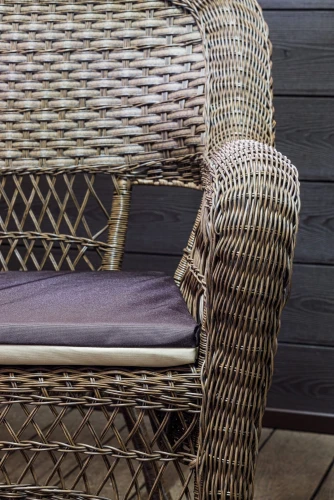 Кресло из искусственного ротанга МЭДИСОН «MEDISON» арт.М00130 brown с подушками на сидение