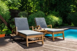 Комплект из 2-х шезлонгов PAOLO из акации и столика RAMON