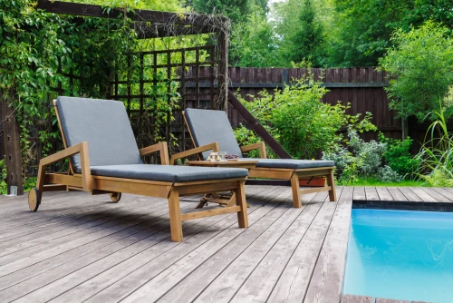 Комплект из 2-х шезлонгов PAOLO из акации и столика RAMON