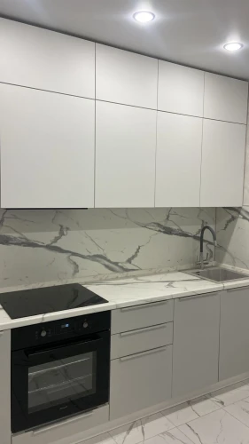 Трехъярусная кухня Фьюжн 2,5 Silky white/Silky Light grey на заказ по размерам заказчика