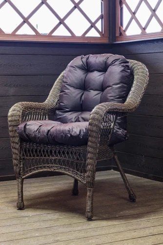 Кресло из искусственного ротанга МЭДИСОН «MEDISON» арт.М00130 brown с подушками на сидение и спинку