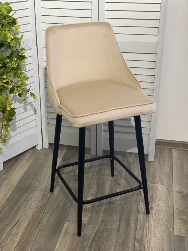 Полубарный стул ПАРКЕР 360 град. поворот. H-06 Бежевый, велюр / черный каркас, М-City