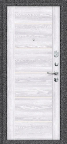 Входная дверь Тайга-9 Антик Серебряный/Царга