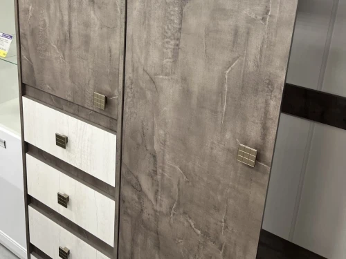 Комод «Лондон 1Д4Я» КМК 0467.13, Оникс/Бетон пайн светлый