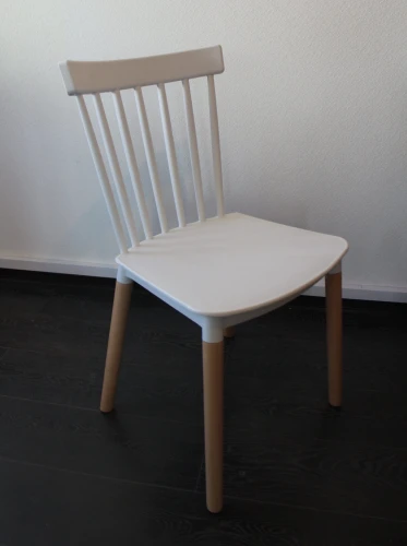 GH110/DC461 Стул пластиковый, БЕЛЫЙ, каркас бук