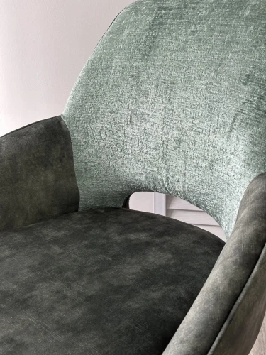 Стул BERRIES 360 град., Зеленый Loris-39, велюр/темно-зеленый 7525-156, велюр/ черный каркас, DISAUR