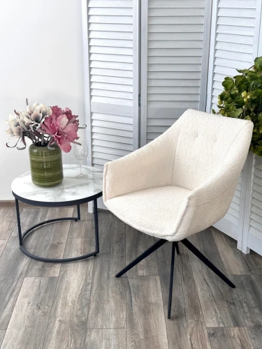 Стул CLOUDS 360 град. поворот. Белый Wales 101, букле/ черный каркас / Товарный знак DISAUR