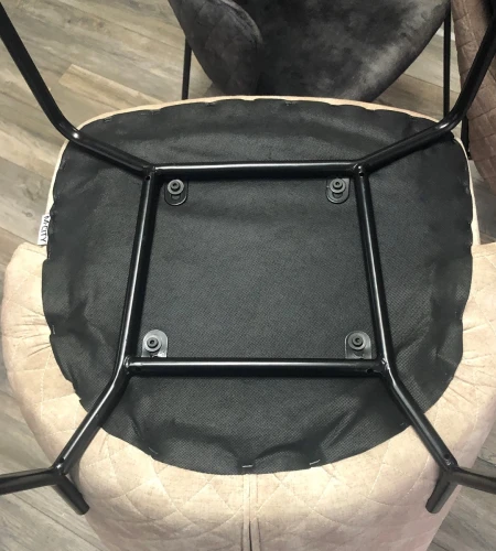 Стул AMARETTO VBP206 античный светло-бежевый, велюр без пальчикового эффекта /черный каркас, М-City