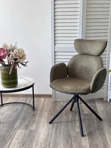 Стул VARDY 360 град.поворот. Brego-77 Зеленый, ткань/ 7525-156 Зеленый, велюр/Черный, ®DISAUR