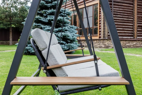 Качели LOAN трехместные из стали