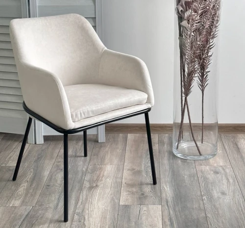 Стул АЛИСТЕР, цвет RAIN 1 молочный велюр / черный каркас М-City